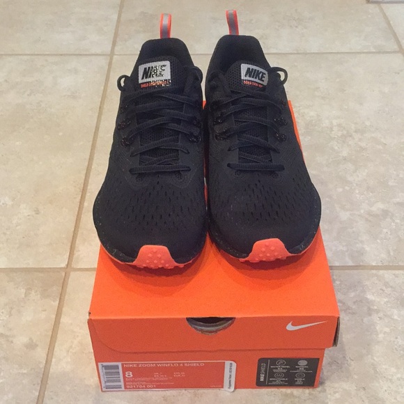 nike zoom winflo 4 shield nike zoom winflo 4 shield